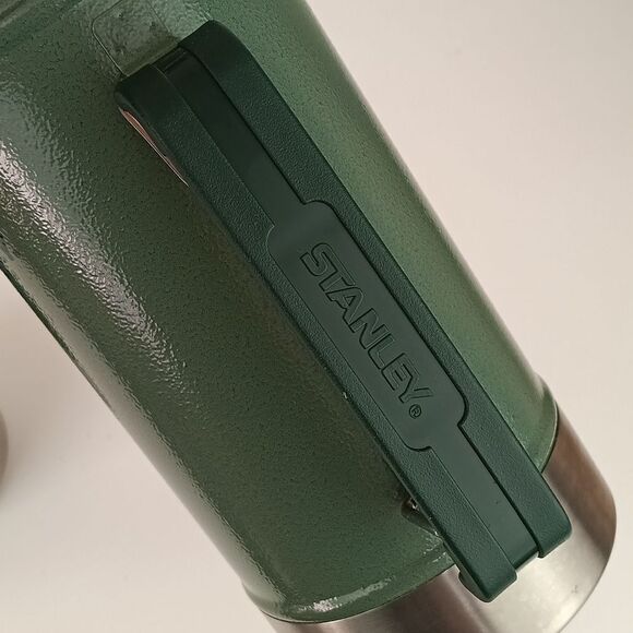 Stanley Vacuum insulated green stainless steel hot cold wide mouth cup/bottle - Picture 8 of 9